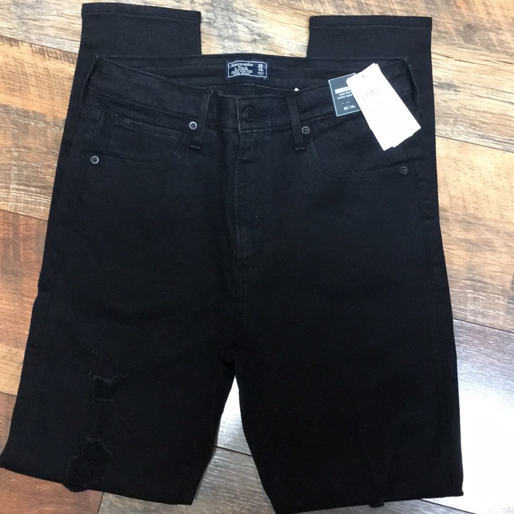 Abercrombie & Fitch High Rise Super Skinny Jeans